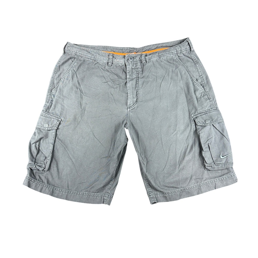 Vintage Nike The Athletic Dept Grey Cotton Cargo Shorts Y2K Mens 38 Faded